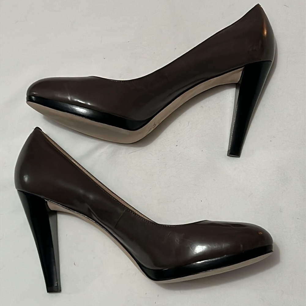 Via Spiga Chocolate Leather Heels - Picture 5 of 9